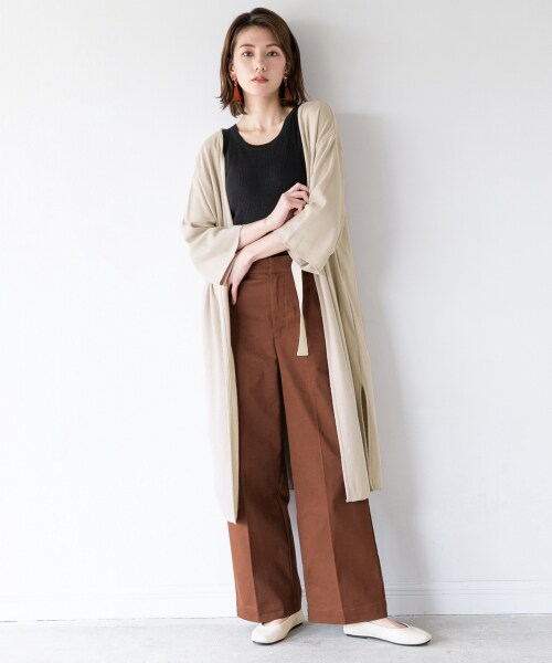 LEPSIM（レプシィム）の「ソフトチノストレートパンツ（パンツ・ブラック/ベージュ/ブラウン）」の18枚目の写真