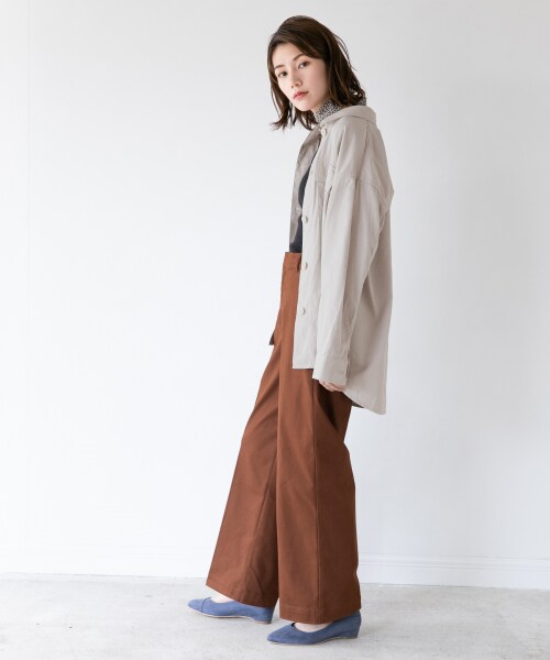 LEPSIM（レプシィム）の「ソフトチノストレートパンツ（パンツ・ブラック/ベージュ/ブラウン）」の17枚目の写真