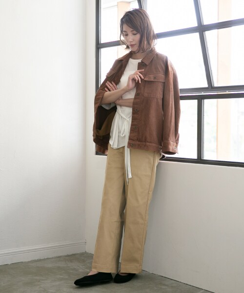 LEPSIM（レプシィム）の「ソフトチノストレートパンツ（パンツ・ブラック/ベージュ/ブラウン）」の12枚目の写真