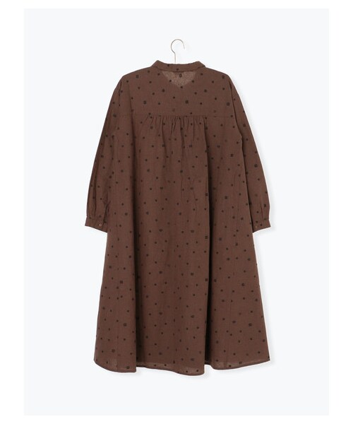 Samansa Mos2(サマンサ モスモス)の「チョコレート刺繍ワンピース(ワンピース/ドレス・ブラック/ベージュ/ブラウン・F)」の2枚目の写真