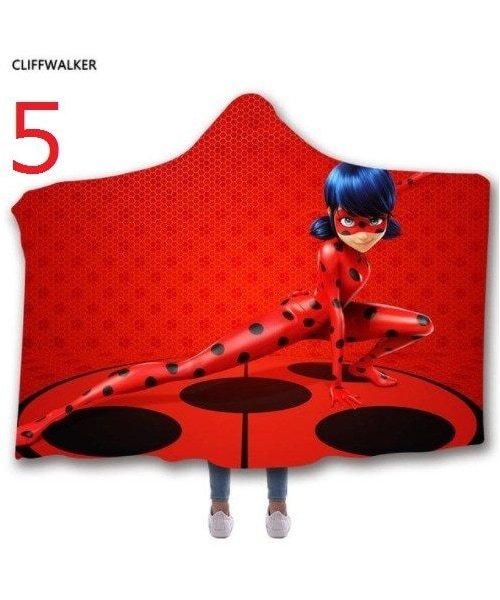 no brand（ノーブランド）の「ミラキュラス レディバグ  シャノワール   3Dデザイン あったか毛布　フード付き ブランケット 子供サイズ /レディバググッズ（マフラー・キッズ・その他）」の5枚目の写真