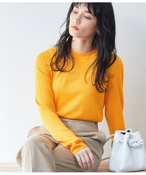 ADAM ET ROPE'（アダムエロペ）の「シルク混ウォッシャブルプルオーバー（トップス・レディース・ベージュ系/ネイビー/オレンジ系・F）」の3枚目の写真