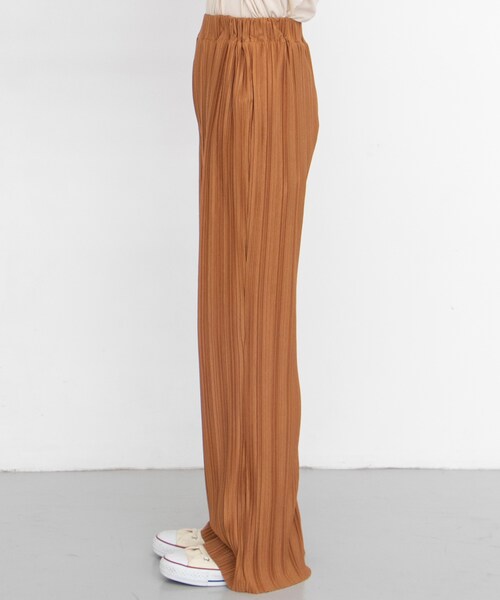 KBF（ケイビーエフ）の「プリーツイージーカットパンツ（その他・レディース・ORG BROWN/L.KHAKI/D.BROWN・one）」の8枚目の写真