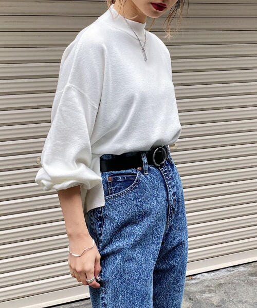 PAGEBOY（ページボーイ）の「【20SS/WEB先行予約】ハイネックボリュームニットＳＳ（トップス・レディース・オフホワイト/ベージュ/レモン/ピーコックブルー・F）」の6枚目の写真