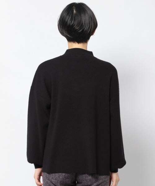 PAGEBOY（ページボーイ）の「【20SS/WEB先行予約】ハイネックボリュームニットＳＳ（トップス・レディース・オフホワイト/ベージュ/レモン/ピーコックブルー・F）」の16枚目の写真