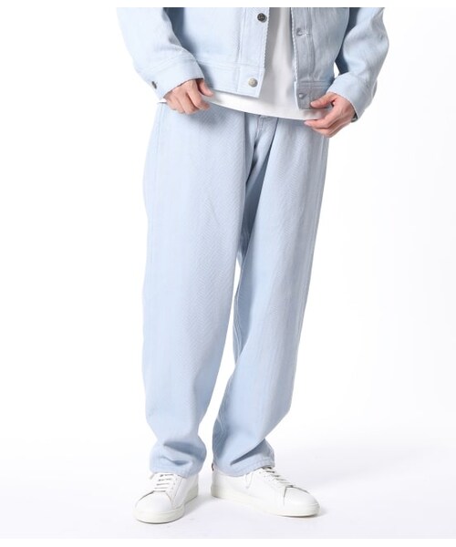 ADAM ET ROPE'(アダムエロペ)の「【LEE×ADAM ET ROPE’】テーパードパンツ(パンツ・メンズ・ネイビー/サックス・S/L/M)」の2枚目の写真