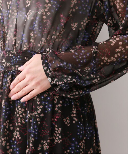 SLOBE IENA（スローブイエナ）の「マルチフラワープリントワンピース