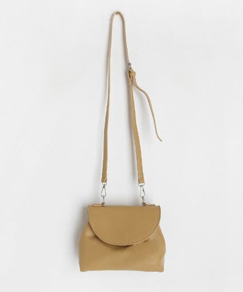 DHOLIC（ディーホリック）の「2WAYフラップバッグ（ショルダーバッグ・レディース・ブラウン/その他/ブラック/ベージュ・FREE）」の3枚目の写真