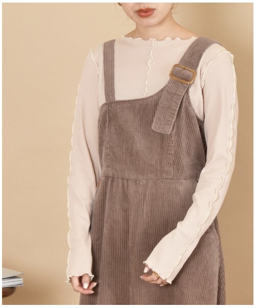 w closet(ダブルクローゼット)の「メロー切替長袖プルオーバー(トップス・レディース・アイボリー/グレーピンク/ベージュ/Lモカ/モカ・FREE/23.5/24.5/M/L)」の9枚目の写真