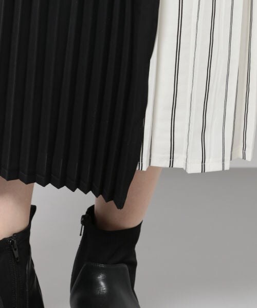 PAGEBOY(ページボーイ)の「ストライププリーツラップスカート(スカート・ホワイト/ブラック)」の13枚目の写真