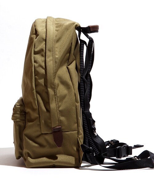 FREDRIK PACKERS(フレドリックパッカーズ)の「500D DAY PACK(バッグ・メンズ・キャメル/カーキ/レッド/ネイビー・ONE SIZE)」の8枚目の写真