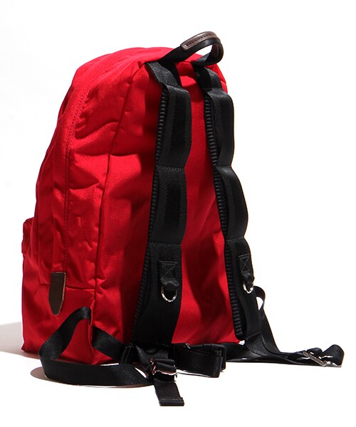 FREDRIK PACKERS(フレドリックパッカーズ)の「500D DAY PACK(バッグ・メンズ・キャメル/カーキ/レッド/ネイビー・ONE SIZE)」の6枚目の写真