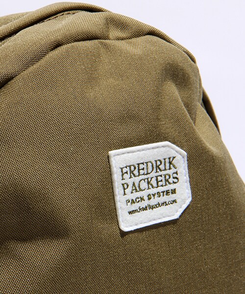 FREDRIK PACKERS(フレドリックパッカーズ)の「500D DAY PACK(バッグ・メンズ・キャメル/カーキ/レッド/ネイビー・ONE SIZE)」の13枚目の写真