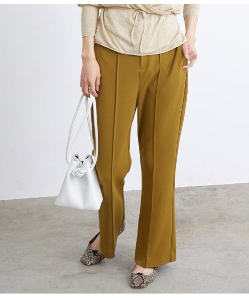 ADAM ET ROPE'（アダムエロペ）の「【WEB限定】カルゼジャージパンツ（パンツ・レディース・オリーブ/ラベンダー/ベージュ・F）」の2枚目の写真