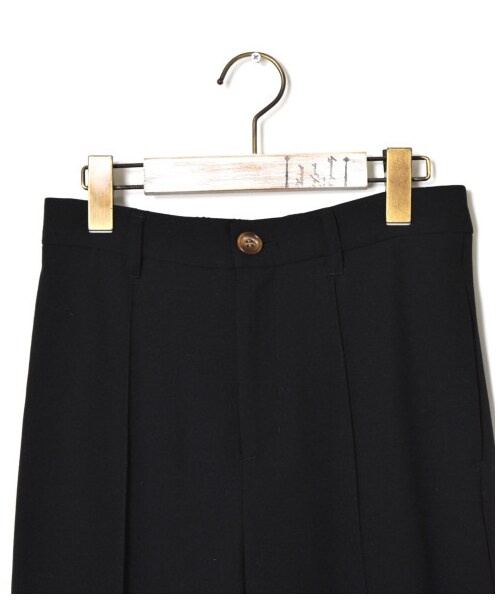 w closet（ダブルクローゼット）の「ツイルカットジョーゼット セミフレアパンツ（パンツ・レディース・アイボリー/ベージュピンク/キミドリ/グリーン/ブラック・FREE/23.5/24.5）」の12枚目の写真