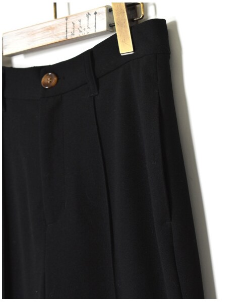 w closet（ダブルクローゼット）の「ツイルカットジョーゼット セミフレアパンツ（パンツ・レディース・アイボリー/ベージュピンク/キミドリ/グリーン/ブラック・FREE/23.5/24.5）」の15枚目の写真