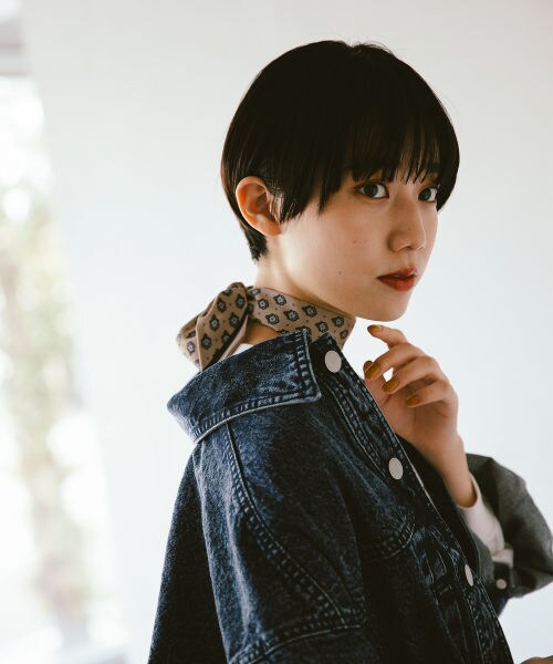 PAGEBOY（ページボーイ）の「ヴィンテージコモンスカーフ（ファッション雑貨・ブラック/ベージュ）」の2枚目の写真