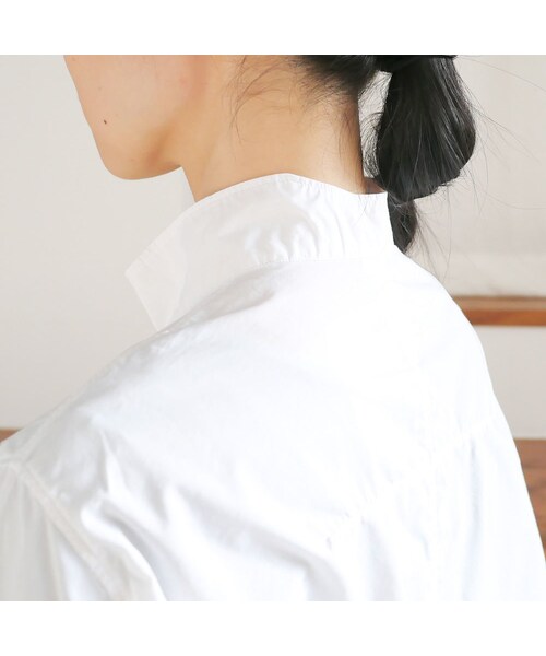 NO CONTROL AIR（ノーコントロールエアー）の「NO CONTROL AIR ｜ノーコントロールエアー｜ライトタイプライターハイネックシャツ｜WHITE｜A9-NC014SF（シャツ/ブラウス・レディース・その他）」の13枚目の写真