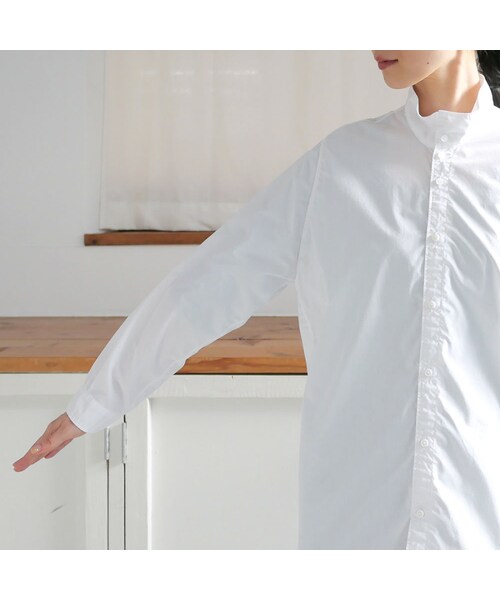 NO CONTROL AIR（ノーコントロールエアー）の「NO CONTROL AIR ｜ノーコントロールエアー｜ライトタイプライターハイネックシャツ｜WHITE｜A9-NC014SF（シャツ/ブラウス・レディース・その他）」の11枚目の写真