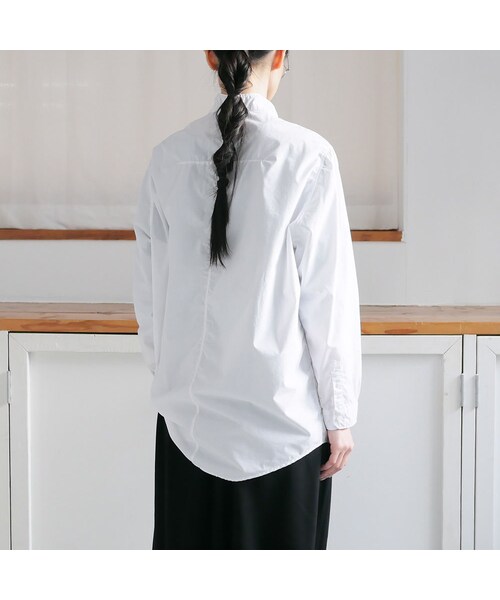 NO CONTROL AIR（ノーコントロールエアー）の「NO CONTROL AIR ｜ノーコントロールエアー｜ライトタイプライターハイネックシャツ｜WHITE｜A9-NC014SF（シャツ/ブラウス・レディース・その他）」の5枚目の写真