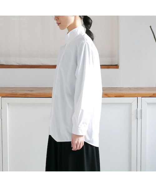 NO CONTROL AIR（ノーコントロールエアー）の「NO CONTROL AIR ｜ノーコントロールエアー｜ライトタイプライターハイネックシャツ｜WHITE｜A9-NC014SF（シャツ/ブラウス・レディース・その他）」の3枚目の写真