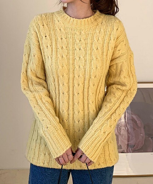 DHOLIC（ディーホリック）の「ルーズツイストラインニット（ニット/セーター・レディース・ブラウン/イエロー/ホワイト/ブラック・FREE）」の4枚目の写真