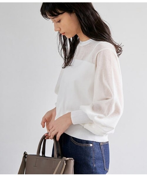 ADAM ET ROPE'(アダムエロペ)の「LINEN混シアーギャザープルオーバー(トップス・レディース・ブラック/ホワイト/グリーン・F)」の2枚目の写真