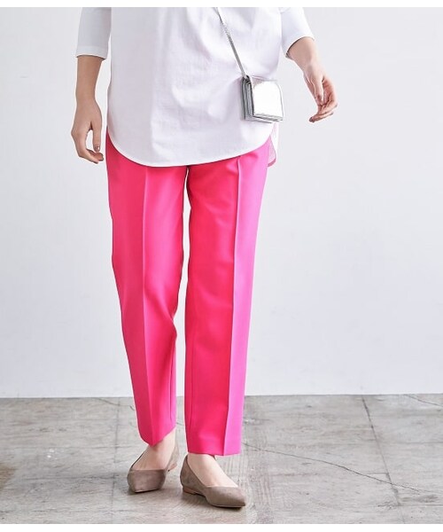 ADAM ET ROPE'（アダムエロペ）の「スリムスラックス（パンツ・レディース・ネイビー/ベージュ/ピンク/グリーン系・36/38/34）」の4枚目の写真