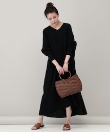 美品 Curensology Vネックニットワンピース 定価3.2 美品 Curensology Vネックニットワンピース 定価3.2 - メルカリ