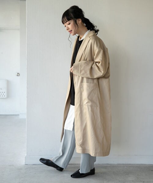 LOWRYS FARM(ローリーズファーム)の「Wチェスターコート(ジャケット/アウター・ライトベージュ/ベージュ)」の3枚目の写真