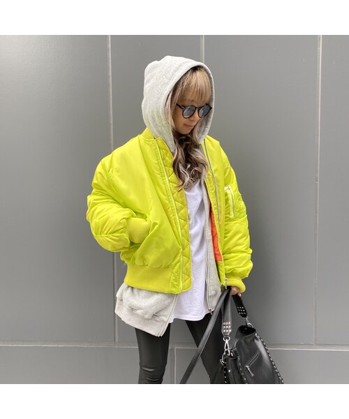 no brand（ノーブランド）の「«special event!!!!»中綿BL｢NEON｣×レイヤードロンT(SETITEM)（ブルゾン・レディース・その他）」の5枚目の写真