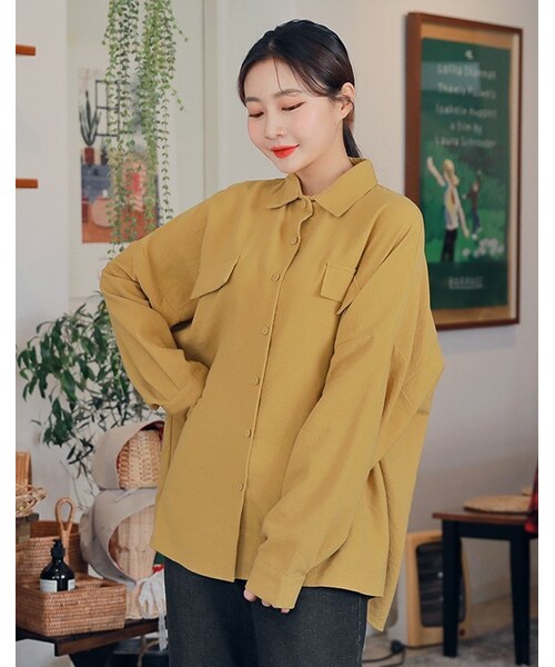 HOTPING(ホッピン)の「フェイクポケットルーズシャツ(シャツ/ブラウス・レディース・Beige/Yellow/Black/Orange/Green・XS-M/L-XL/2XL-3XL)」の4枚目の写真