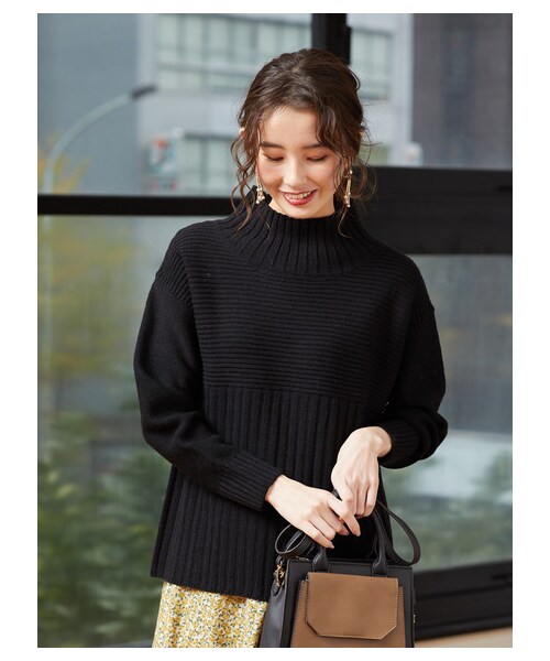 Green　Parks（グリーンパークス）の「切り替えリブニットプルオーバー（トップス・ブラック/ベージュ/ライトカーキ/パープル・F）」の10枚目の写真