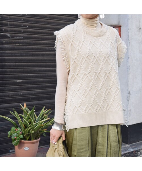 no brand（ノーブランド）の「フリンジケーブルニットベスト（ベスト・レディース・その他）」の6枚目の写真