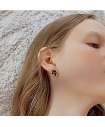 no brand（ノーブランド）の「黒くまのピアス キラキラ 韓国