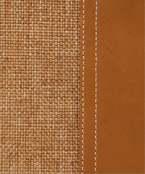 IENA（イエナ）の「別注レザーパッチ◆（バッグ・キャメル/フリー/取り寄せ）」の10枚目の写真