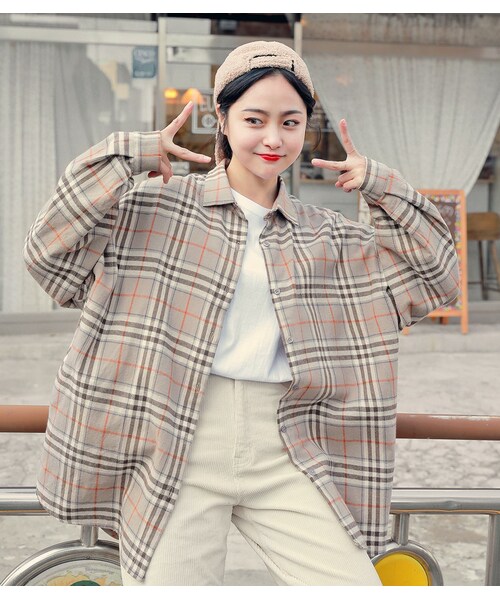 HOTPING(ホッピン)の「コットンルーズチェックシャツ(シャツ/ブラウス・レディース・Beige/Blue・フリーサイズ/2XL-3XL)」の1枚目の写真