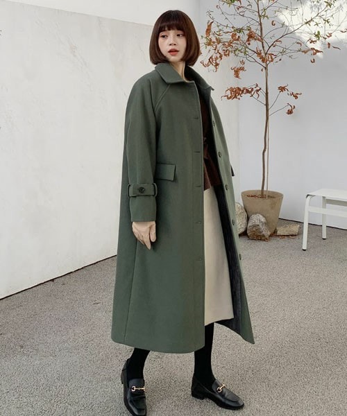 DHOLIC（ディーホリック）の「シングルラグランロングコート（その他アウター・レディース・ベージュ/ブラック/グリーン/ブラウン・FREE）」の4枚目の写真