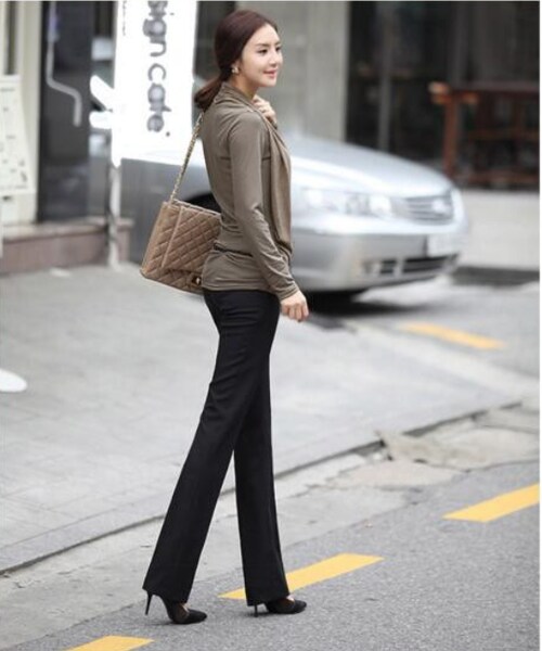 no brand（ノーブランド）の「女性新しいスタイルの韓国人女性OL