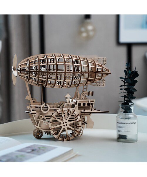 no brand(ノーブランド)の「ROBOTIME 飛行船 騎空挺 木製プラモデル 乗り物 接着剤不要 3Dパズル Diy飛行船 知育玩具 大人新趣味 ギフト クリスマスプレゼント(おもちゃ・その他)」の2枚目の写真