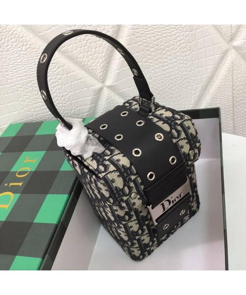 Christian Dior（クリスチャンディオール）の「大人気♪♪Diorショルダーバッグ トートバッグ リュック*バックパック（バックパック/リュック・レディース・その他）」の4枚目の写真