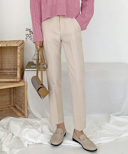 DHOLIC(ディーホリック)の「スリムスラックスパンツ(スラックス・レディース・グリーン/ベージュ/ブルー/ピンク/ブラック/その他・S/M/L)」の3枚目の写真