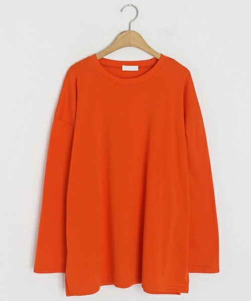 DHOLIC（ディーホリック）の「スリットルーズTシャツ（Tシャツ/カットソー・レディース・ホワイト/ベージュ/グリーン/ブラック/オレンジ・FREE）」の5枚目の写真