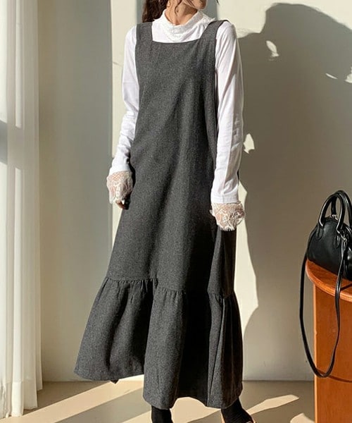 DHOLIC（ディーホリック）の「ラッフルスリーブレスワンピース（ワンピース・レディース・ブラック/グレー・FREE）」の2枚目の写真