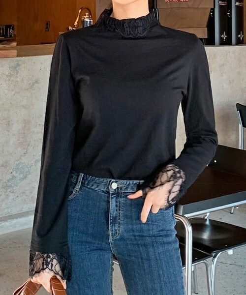 DHOLIC(ディーホリック)の「レースポイントTシャツ(Tシャツ/カットソー・レディース・ブラック/ホワイト・FREE)」の1枚目の写真