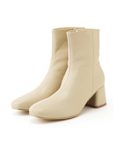 GRL（グレイル）の「スクエアトゥチャンキーヒールブーツ（ブーツ・レディース・ホワイト/ブラック/ベージュ・24.5）」の3枚目の写真