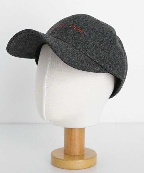 DHOLIC（ディーホリック）の「刺繍レタリングキャップ（キャップ・レディース・ブラウン/グレー/レッド/ブラック/ベージュ・FREE）」の3枚目の写真