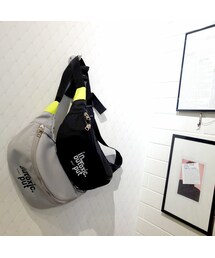 intoxic. | intoxic. outdoor line ファニーパック(ボディバッグ/ウエストポーチ)