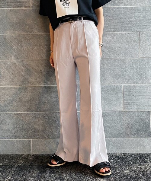 PAGEBOY（ページボーイ）の「ピンタックフレアスリットパンツ（パンツ・レディース・ブラック/グレージュ/ピンク/パープル・S/M）」の9枚目の写真