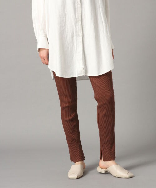 LOWRYS FARM（ローリーズファーム）の「カットフレアレギンス（パンツ・ブラウン/カーキ）」の15枚目の写真